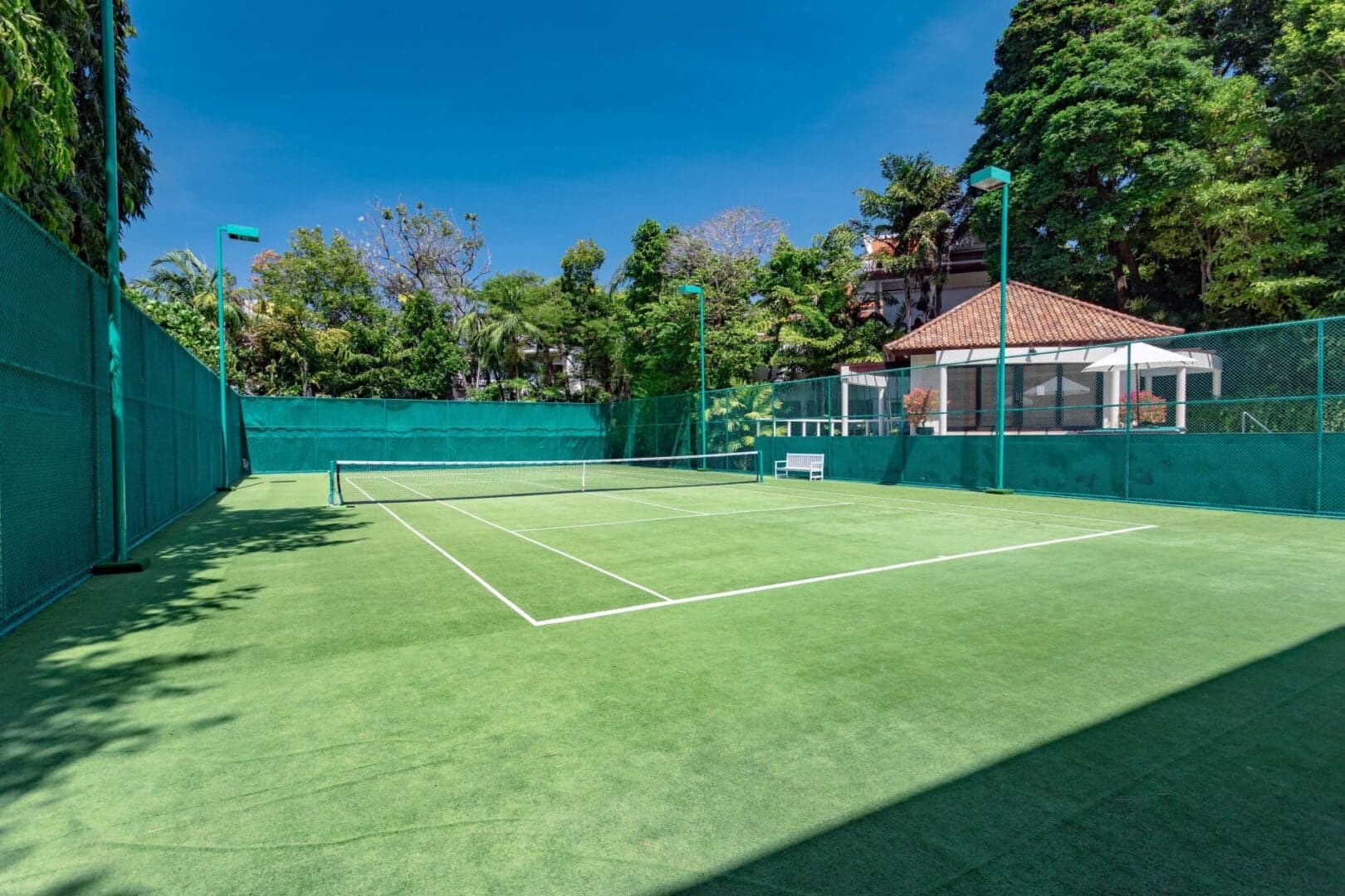 Professional tennis court at Katamanda Estate